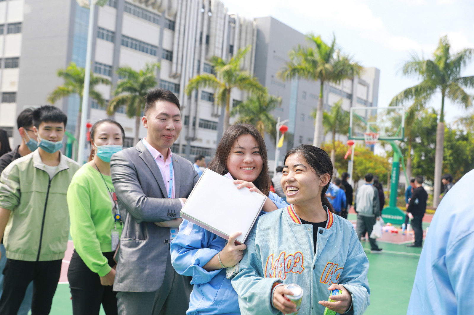 就地過年，年味不減—我在勝宏挺好的